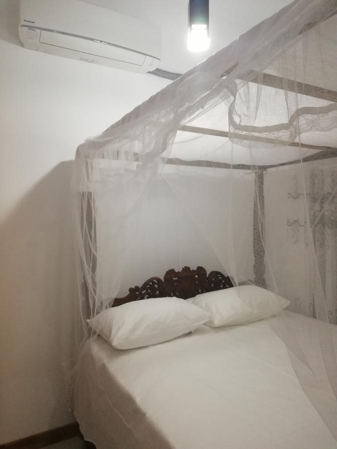 Bed and Breakfast Air Port 5 Minutes Super Clean Upul Negombo Exteriér fotografie