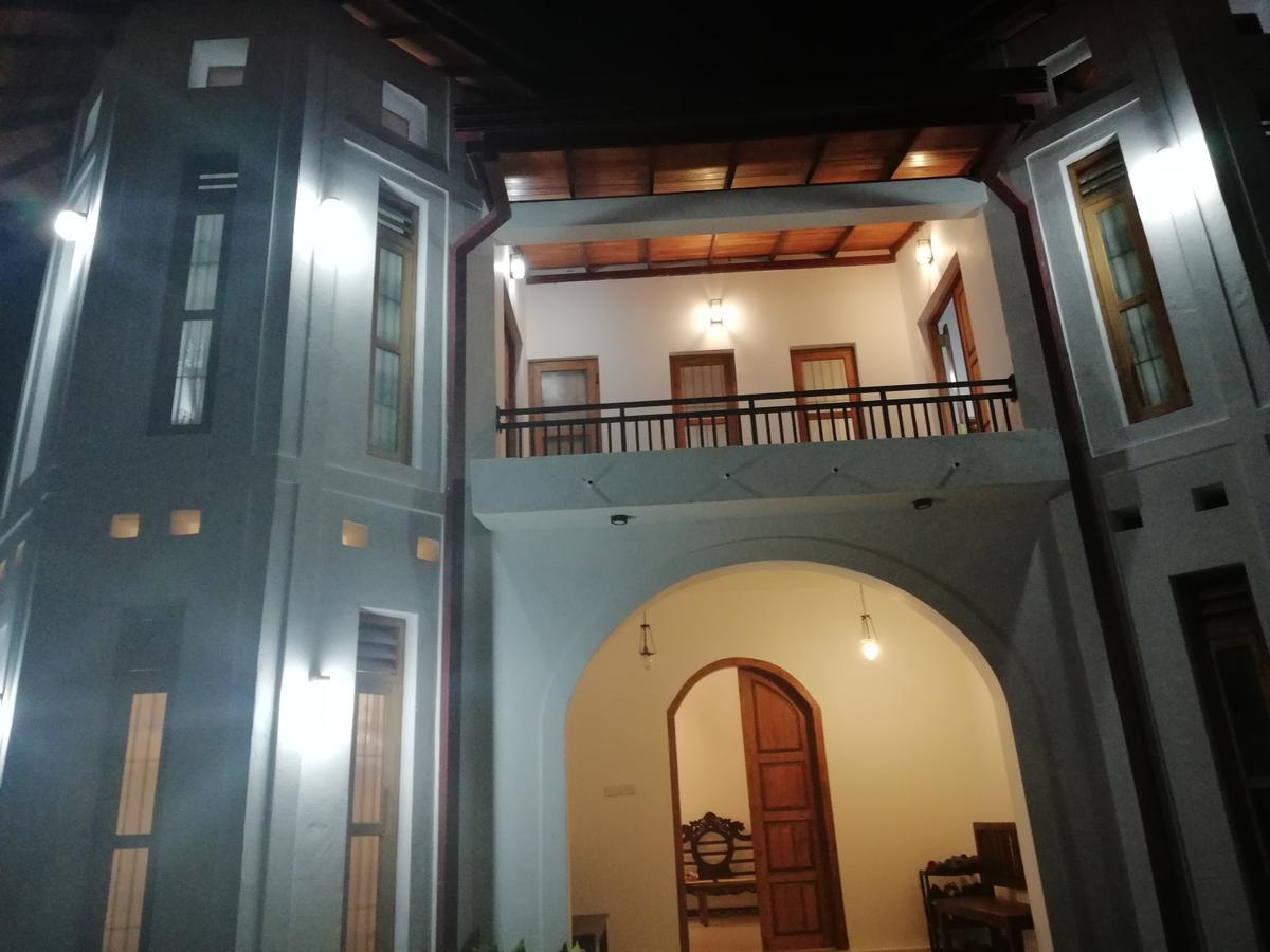 Bed and Breakfast Air Port 5 Minutes Super Clean Upul Negombo Exteriér fotografie