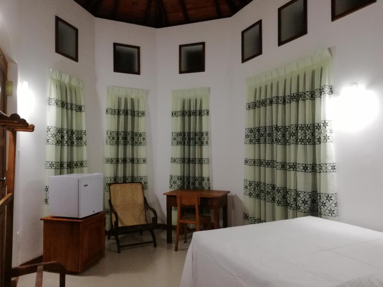 Bed and Breakfast Air Port 5 Minutes Super Clean Upul Negombo Exteriér fotografie