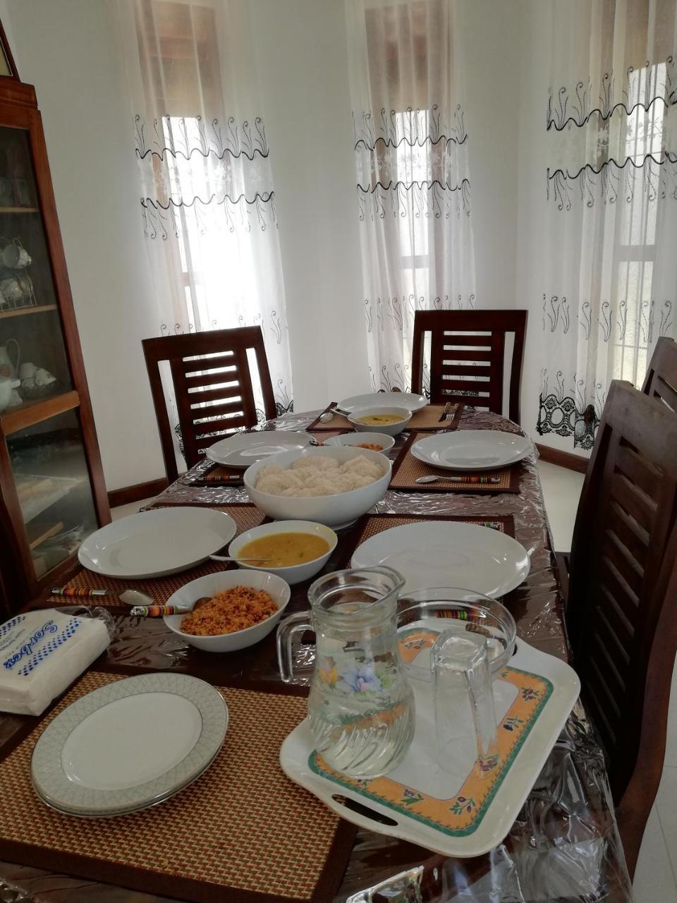 Bed and Breakfast Air Port 5 Minutes Super Clean Upul Negombo Exteriér fotografie